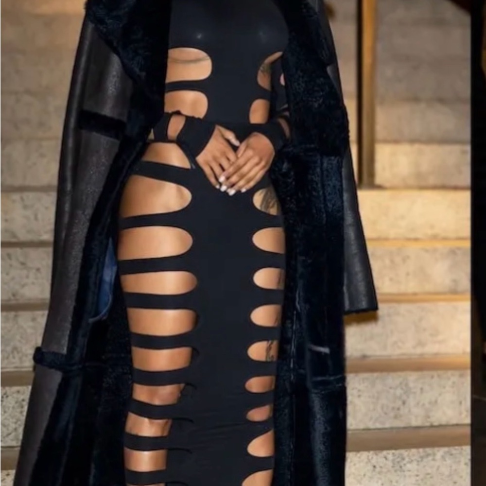 Black Cut-Out Bodycon Dress